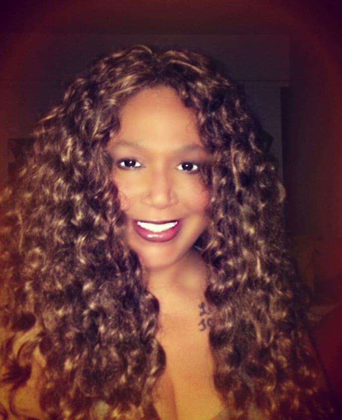 Ladiitccurly pic3ipiccy